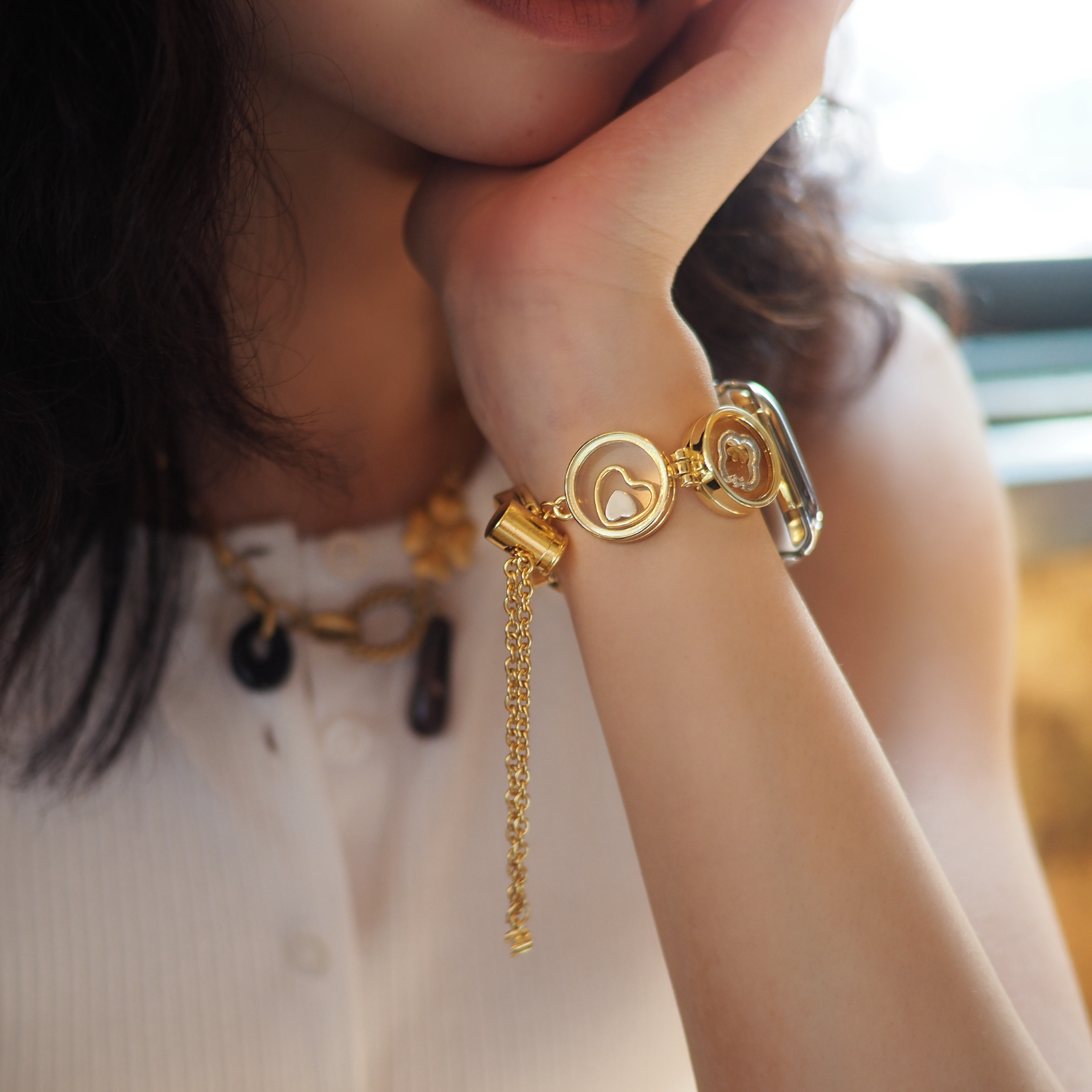 Gold Open Heart Outline Floating Locket Charm