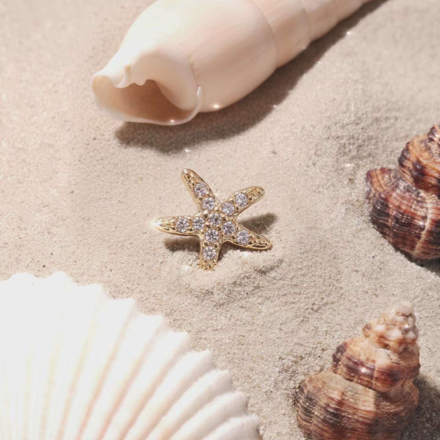 Gold Starfish Floating Locket Charm